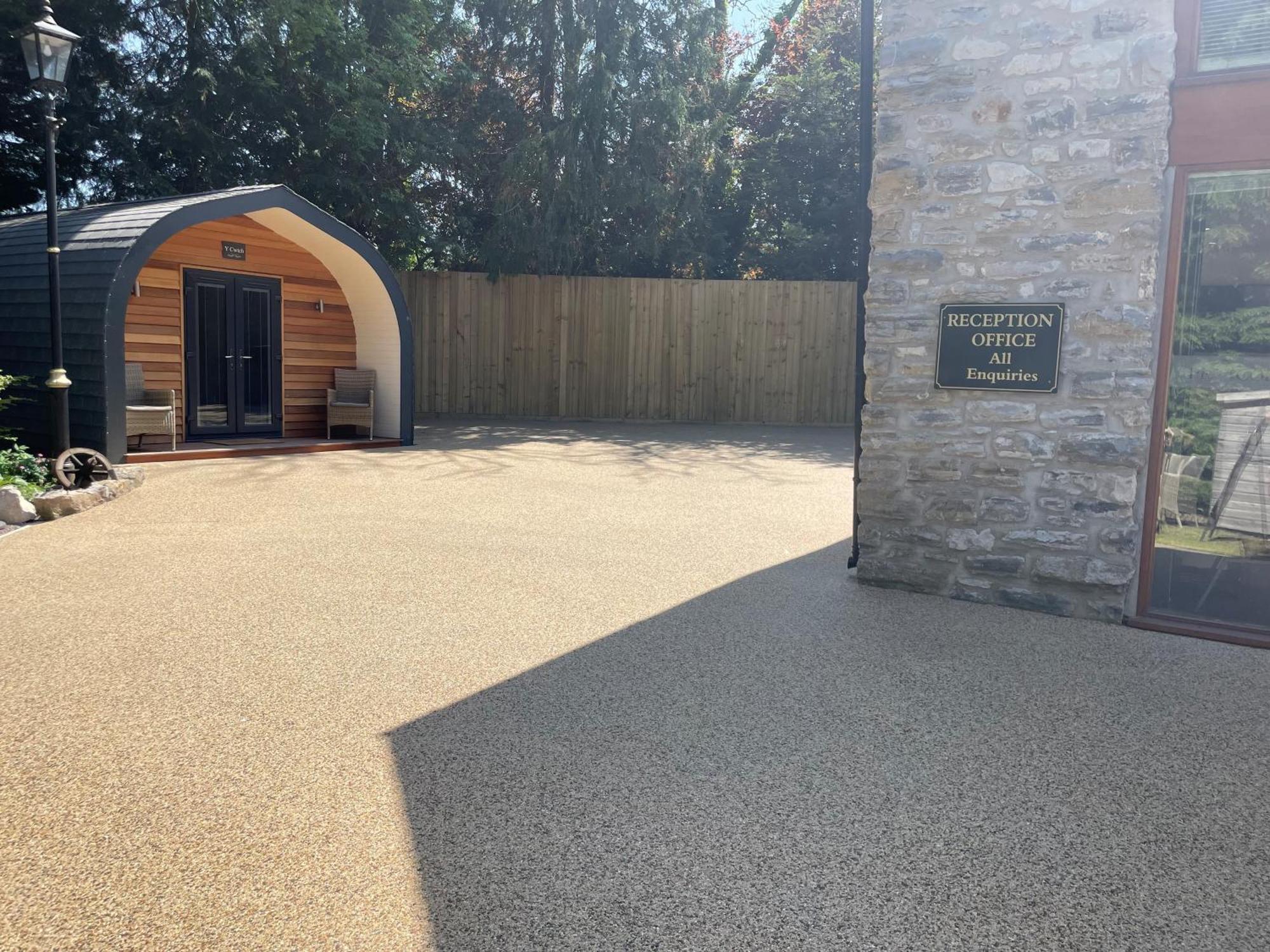 Pencoed House Estate Guest House Cardiff Exterior photo